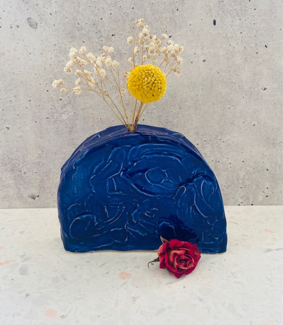 Sphere vessel in cobalt