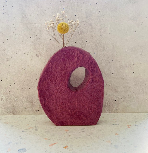 Elliptical vessel in fuschia