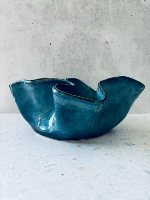 Deepwater wave bowl (super wavy)