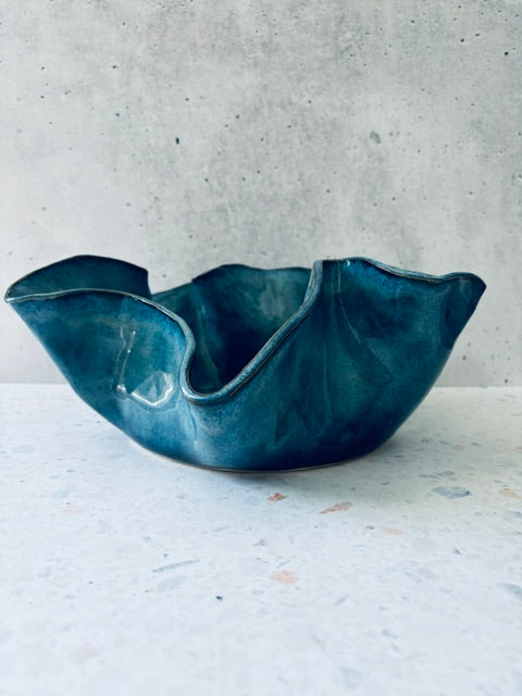 Deepwater wave bowl (super wavy)
