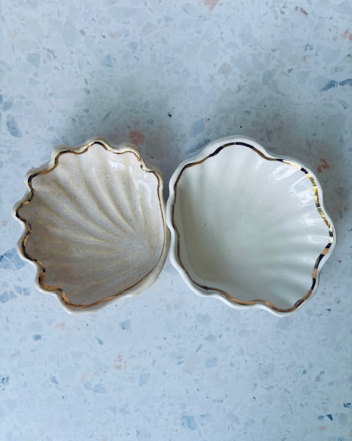 Gold rimmed trinket dish